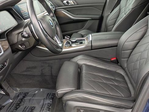 Used 2023 BMW X5 xDrive40i w/ Parking Assistance Package image 17