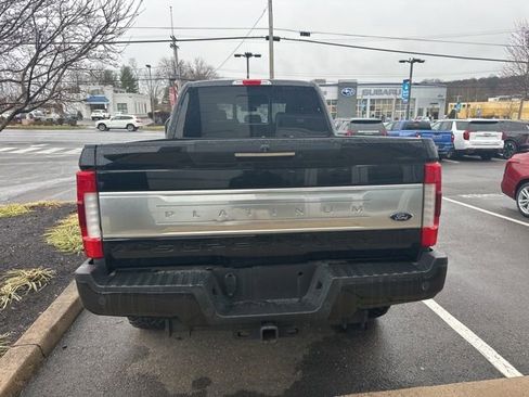 Used 2019 Ford F250 Platinum image 5