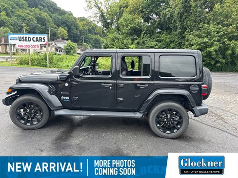Used 2021 Jeep Wrangler Unlimited Sahara w/ Cold Weather Group AWD/4WD image 5
