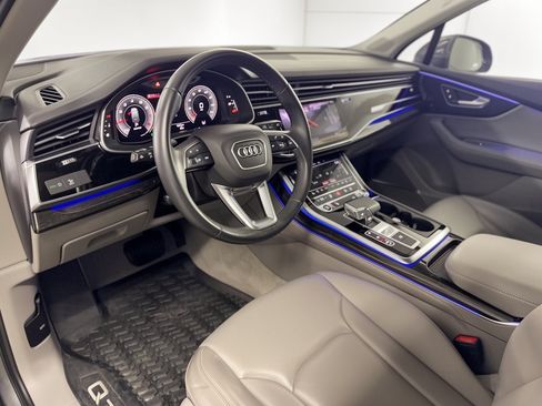 Used 2023 Audi Q7 2.0T Premium Plus w/ Premium Plus Package AWD/4WD image 4