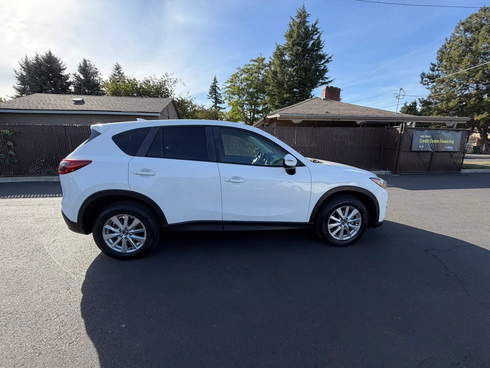 Used 2016 MAZDA CX-5 Touring w/ Bose/Moonroof Package AWD/4WD image 3