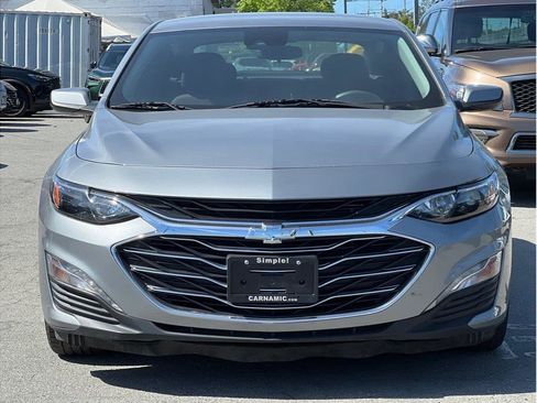 Used 2023 Chevrolet Malibu LT image 2