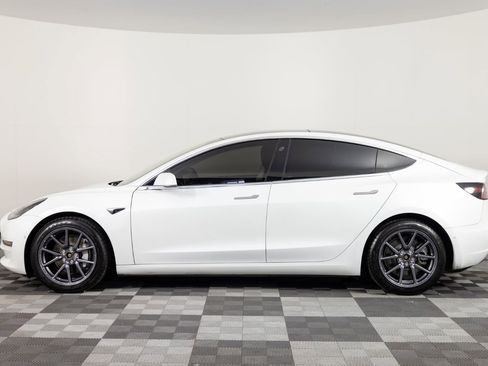 Used 2020 Tesla Model 3 Long Range AWD/4WD image 3
