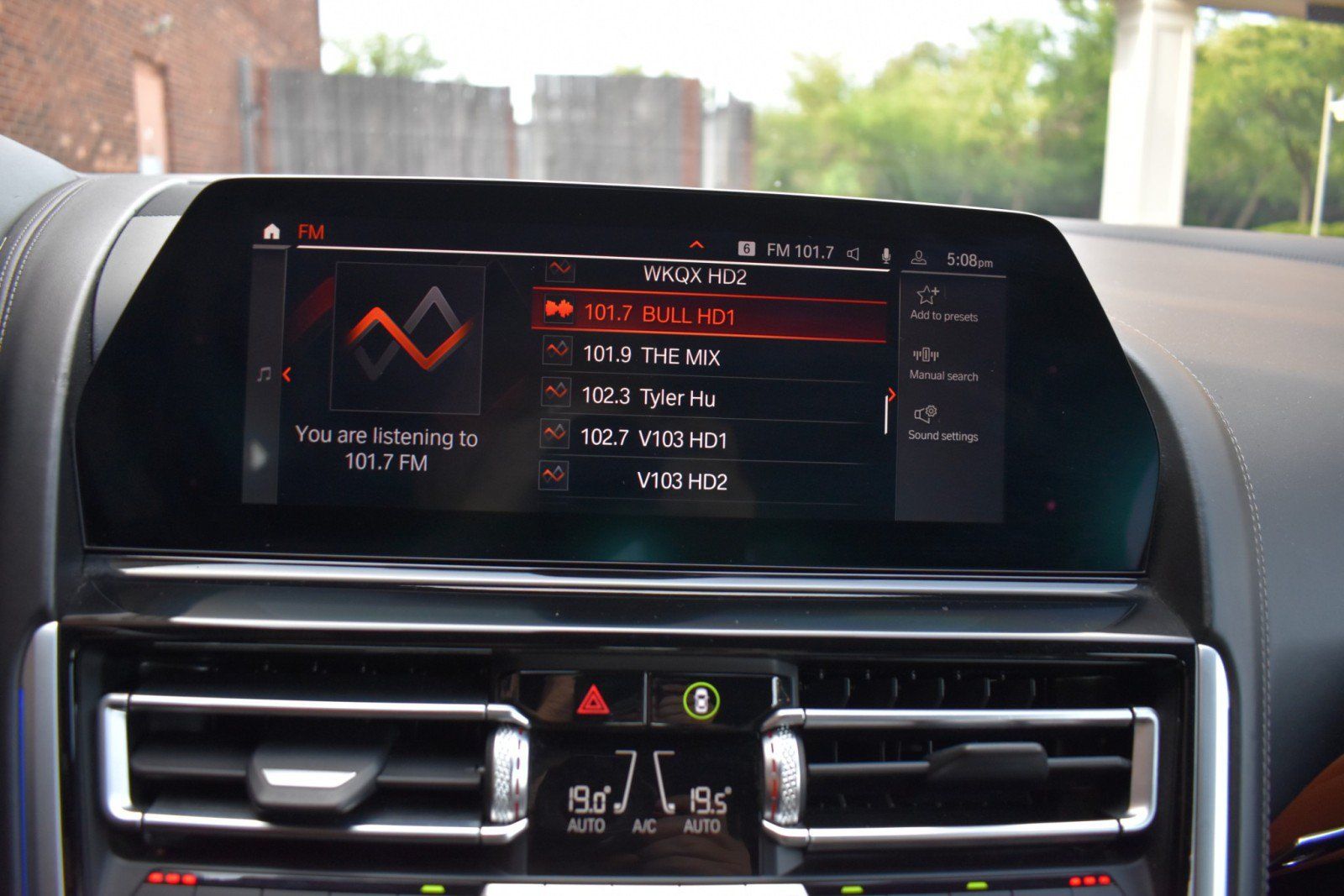 Used 2022 BMW 840i xDrive Convertible w/ Driving Assistance Package AWD/4WD image 22