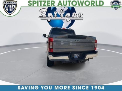 Used 2022 Ford F250 XLT AWD/4WD image 2