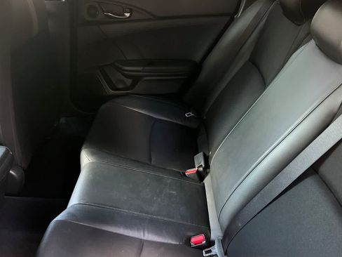 Used 2020 Honda Civic Sport image 5