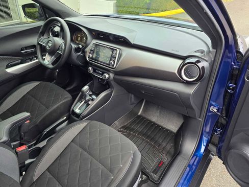 Used 2020 Nissan Kicks SV image 12