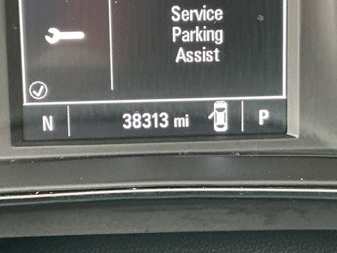 Used 2018 Chevrolet Cruze LT w/ Convenience Package image 27