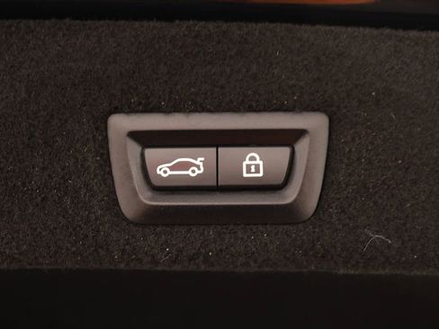 Used 2019 BMW 740i 740i Sedan 4D w/ M Sport Package image 48