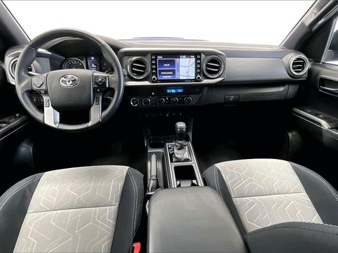 Used 2022 Toyota Tacoma TRD Sport image 15