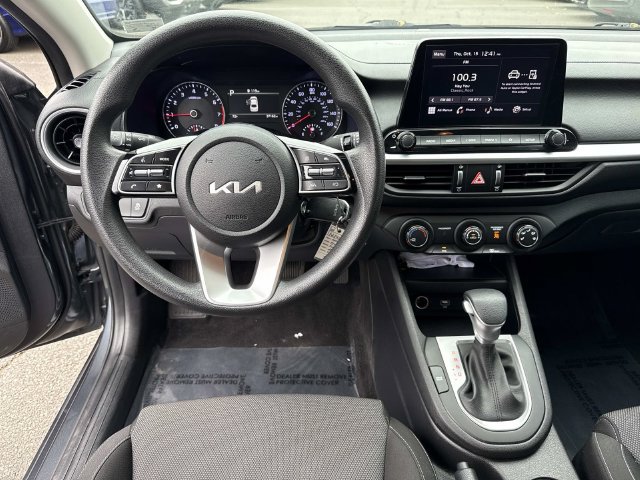 Used 2024 Kia Forte LXS FWD image 15