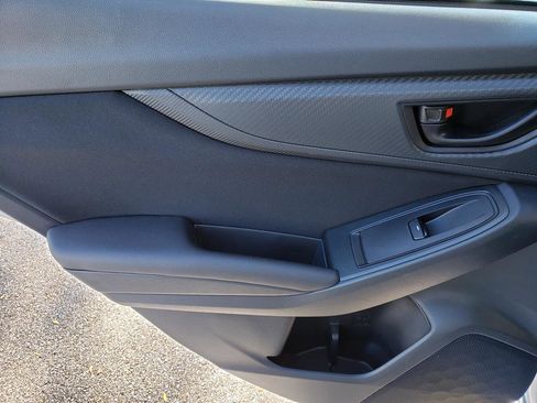 Used 2023 Subaru Impreza 2.0i Premium image 11