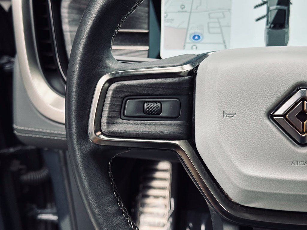 Used 2022 Rivian R1T Adventure AWD/4WD image 30