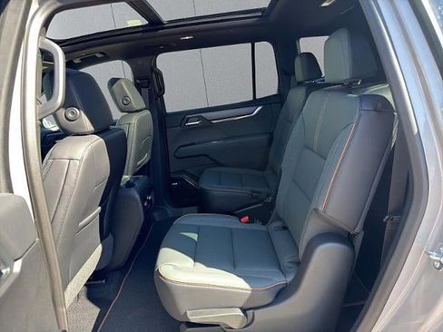 New 2026 GMC Acadia AT4 image 41