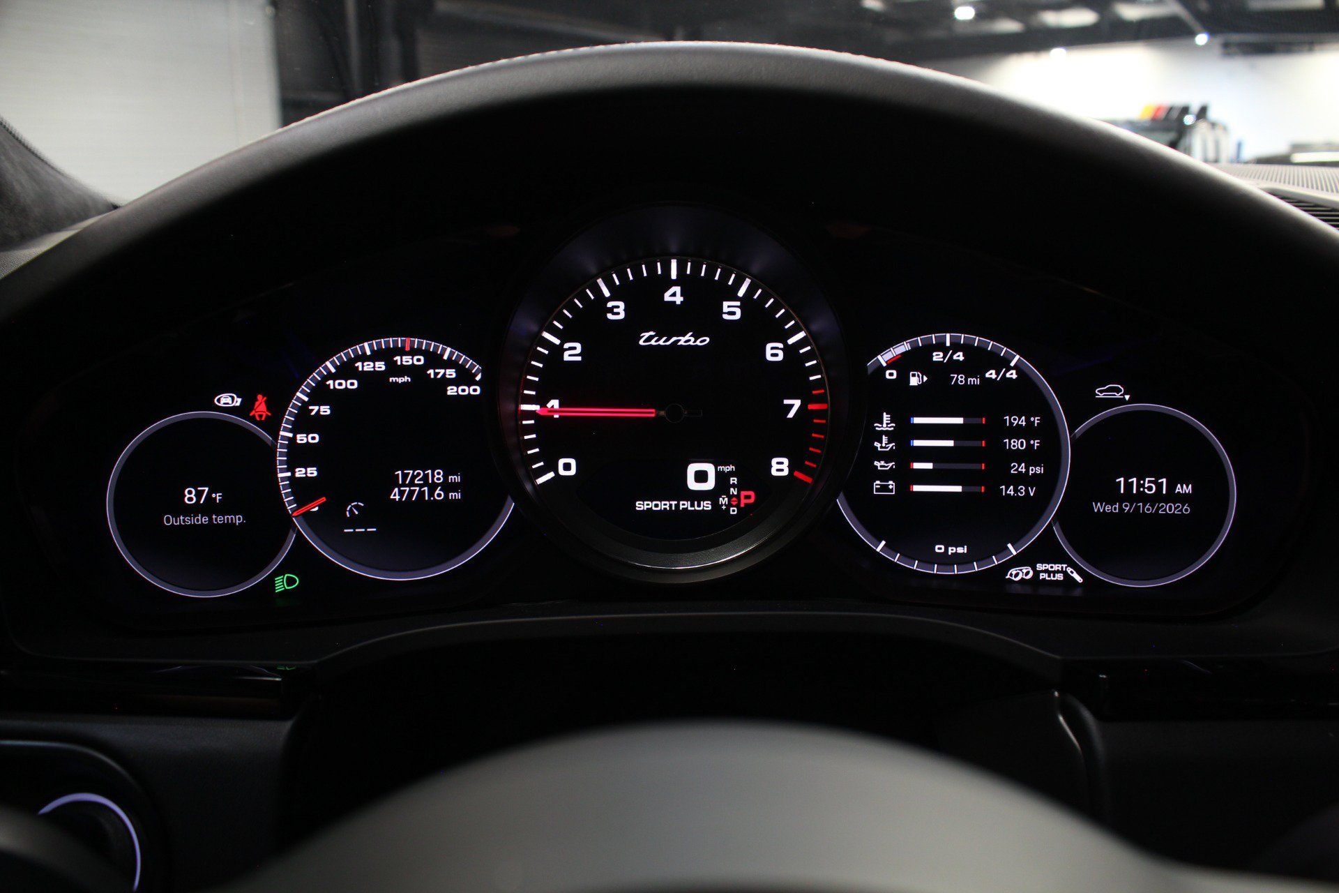 Used 2022 Porsche Cayenne Turbo AWD/4WD image 67