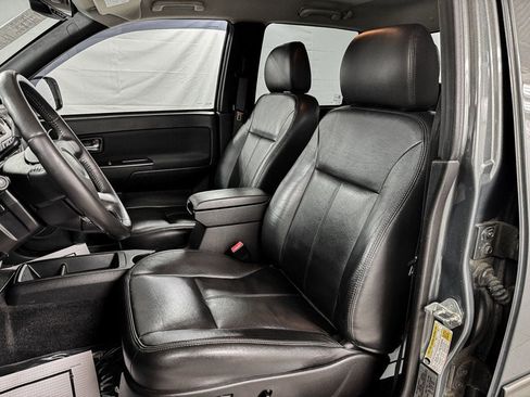 Used 2010 Chevrolet Colorado LT AWD/4WD image 7