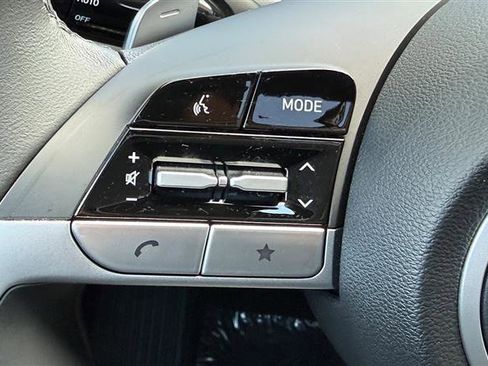 Used 2024 Hyundai Santa Cruz Limited image 26