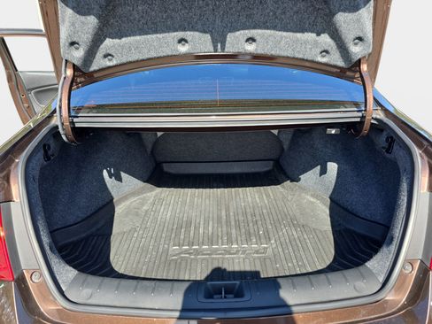 Used 2014 Honda Accord EX-L image 10