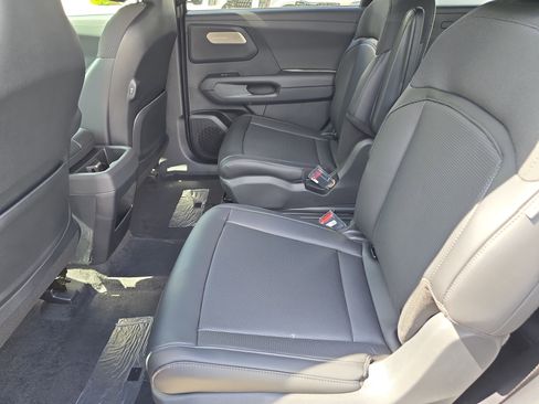 New 2027 Kia Telluride S image 17