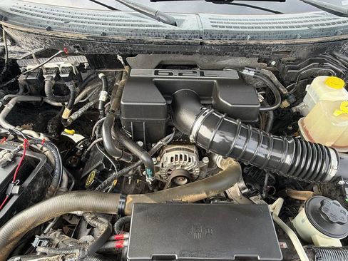 Used 2014 Ford F150 Platinum AWD/4WD image 29