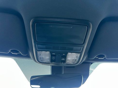 Used 2025 Honda Passport TrailSport image 28