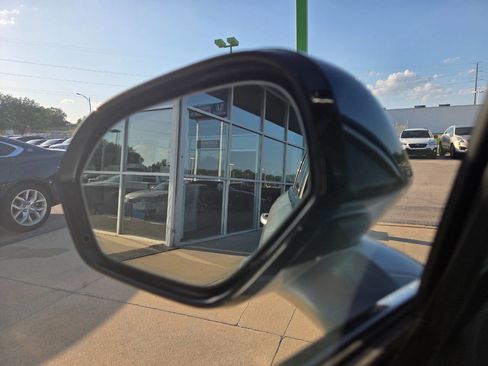 Used 2020 Lincoln Corsair Reserve w/ Equipment Group 202A image 31