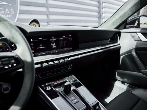 Used 2024 Porsche 911 Turbo S image 59