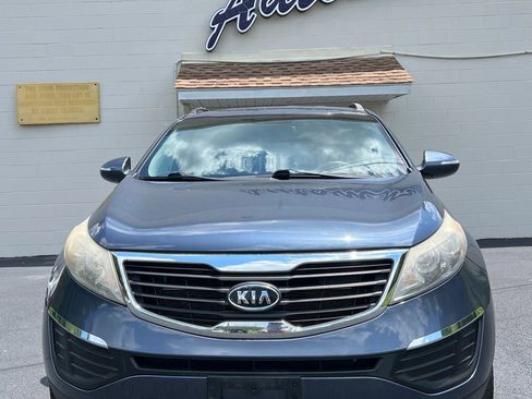 Used 2011 Kia Sportage LX w/ Convenience Pkg image 2