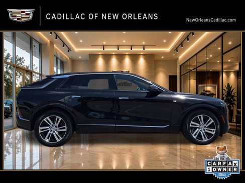 Certified 2024 Cadillac Lyriq Tech w/ Driver Assist Package AWD/4WD image 2