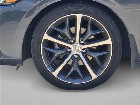 Used 2024 Honda Civic Touring image 6