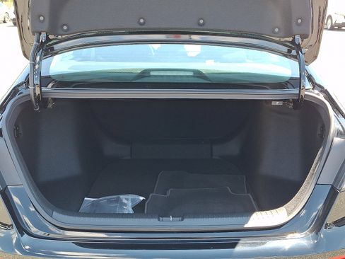 Used 2025 Honda Accord LX image 28