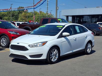 Used 2016 Ford Focus SE w/ SE Winter Package
