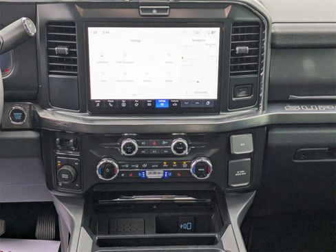 New 2026 Ford F250 Lariat w/ Black Appearance Package image 20