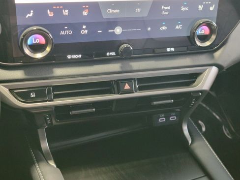 Certified 2024 Lexus RX 350 Premium image 23