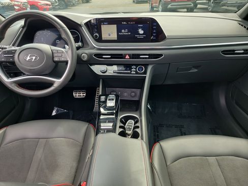 Used 2021 Hyundai Sonata SEL Plus w/ Tech Package FWD image 9