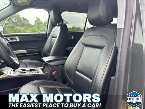 Used 2023 Ford Explorer XLT w/ Equipment Group 202A AWD/4WD image 15
