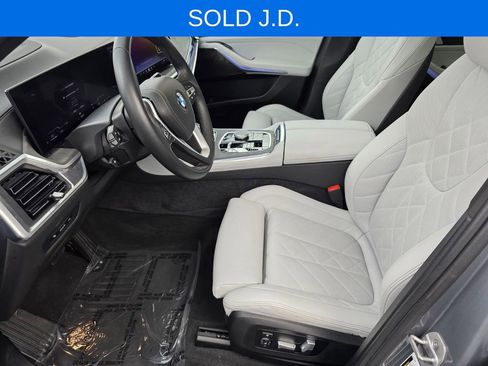 Certified 2024 BMW X5 sDrive40i w/ Parking Assistance Package RWD image 9