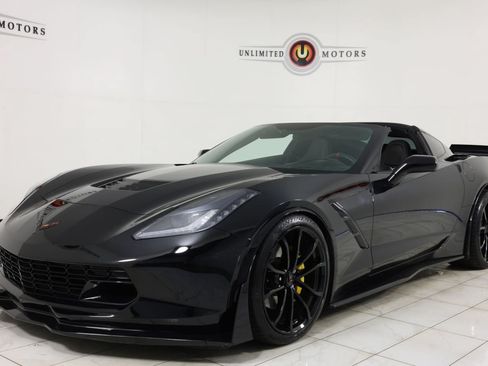 Used 2014 Chevrolet Corvette Stingray Coupe w/ 2LT Preferred Equipment Group RWD image 5