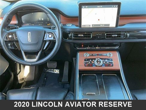 Used 2020 Lincoln Aviator Reserve w/ Equipment Group 201A image 12