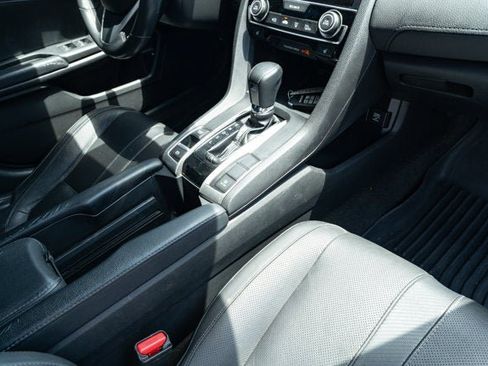 Used 2017 Honda Civic EX-L image 40