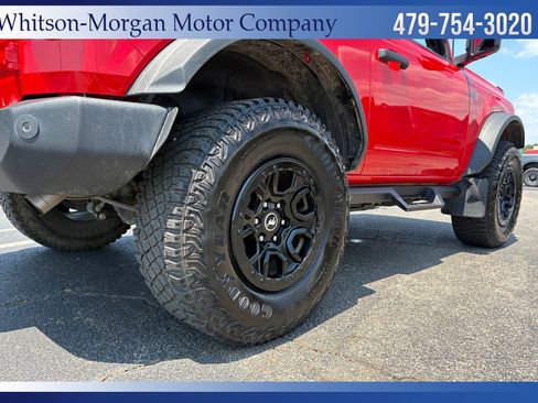 Used 2022 Ford Bronco Wildtrak image 10