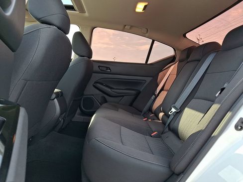 Certified 2023 Nissan Altima 2.5 SV w/ SV Premium Package AWD/4WD image 11