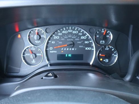 New 2026 Chevrolet Express 2500 w/ Driver Convenience Package RWD image 30