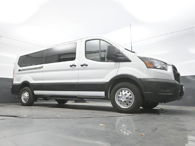 Used 2023 Ford Transit 350 XL AWD/4WD image 29
