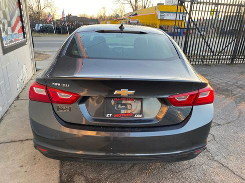Used 2017 Chevrolet Malibu LS image 7