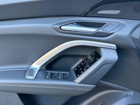 New 2025 Audi Q5 Premium Plus image 10