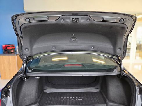 Certified 2023 Honda Civic Sport image 9