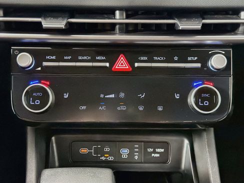 Used 2025 Hyundai Tucson SEL FWD image 24