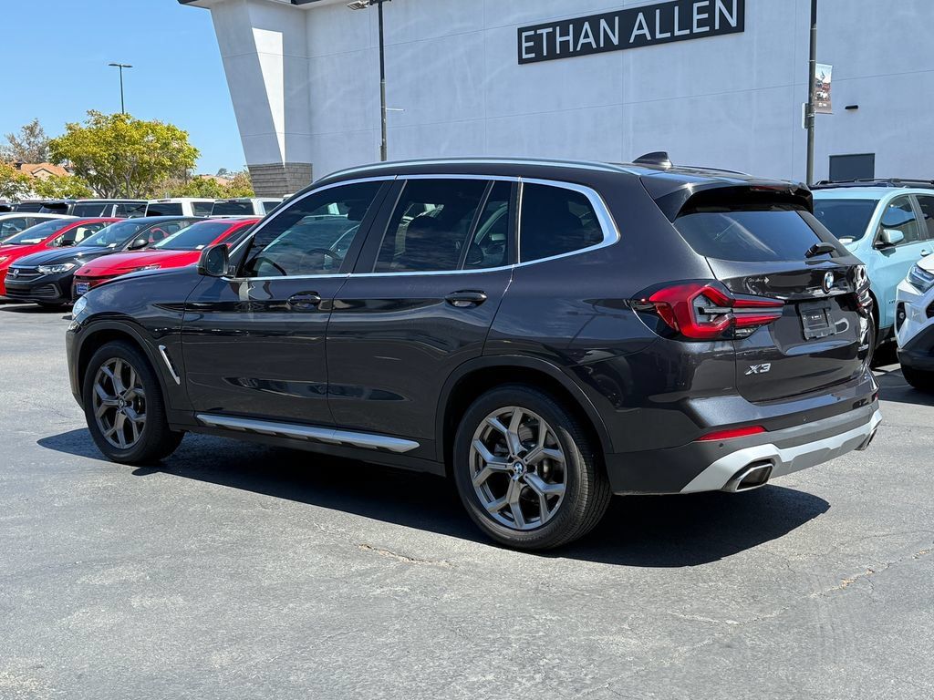 Used 2024 BMW X3 sDrive30i RWD image 9