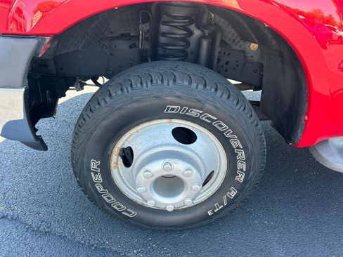 Used 2005 Ford F350 XLT AWD/4WD image 9